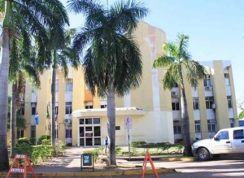 Prefeitura oferece 30 vagas temporárias com salário de R$ 3.228 e jornada de 40 horas semanais