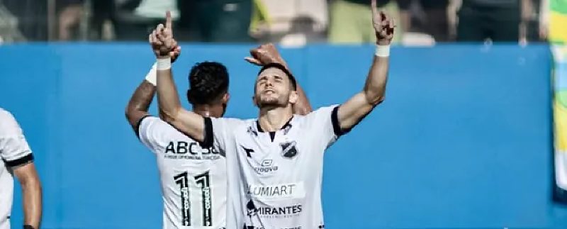 ABC vence o Nacional-AM fora de casa e decide em casa a classificação de acesso.