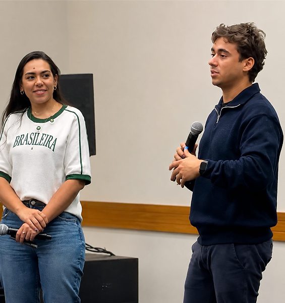 Com apoio de Nikolas Ferreira e outras lideranças nacionais, candidata do PL inicia disputa federal em cenário recorde de deputados que pretendem buscar a reeleição