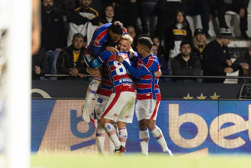 Fortaleza vence o Criciúma fora de casa e entra na briga pela liderança da Série B