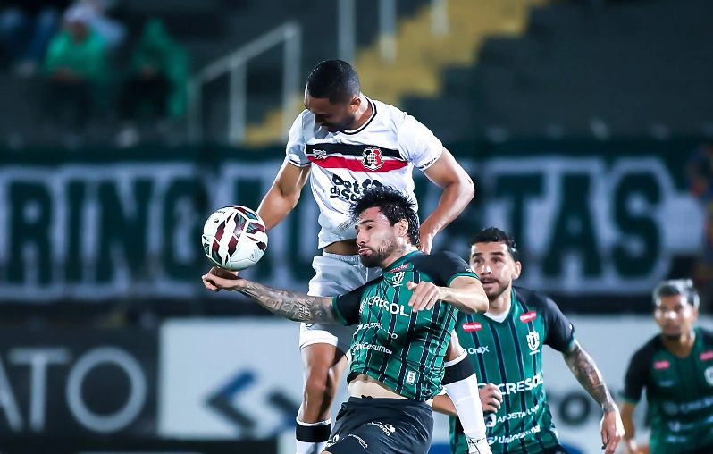Santa Cruz vence Maringá e lidera a chave de acesso a Série B