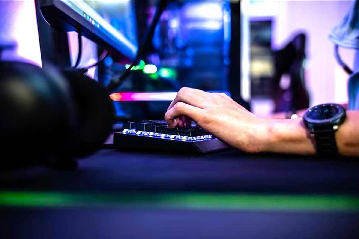 Os jogos online que estão em alta no Brasil: e-sports, pôquer e as novas tendências