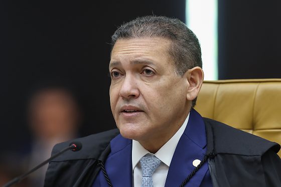 Nunes Marques e Dias Toffoli se declaram impedidos em julgamento sobre Alexandre de Moraes no STF