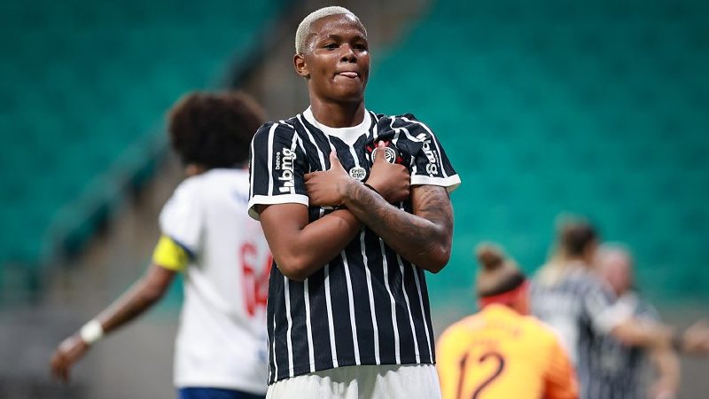 Corinthians vence Bahia e larga na frente nas semifinal do Brasileirão feminino