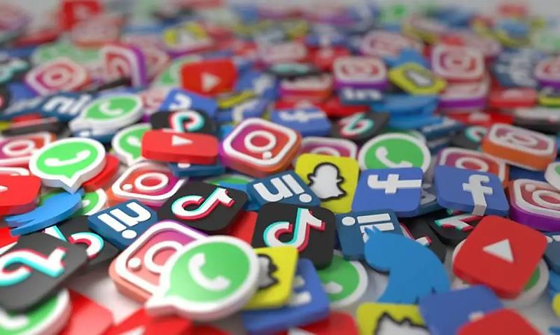 Big techs, mídias sociais, plataformas digitais, redes sociais