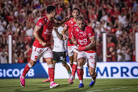 Vila Nova x Londrina