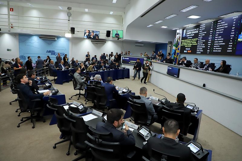 Vereadores aprovaram projetos de lei em regime de urgência
