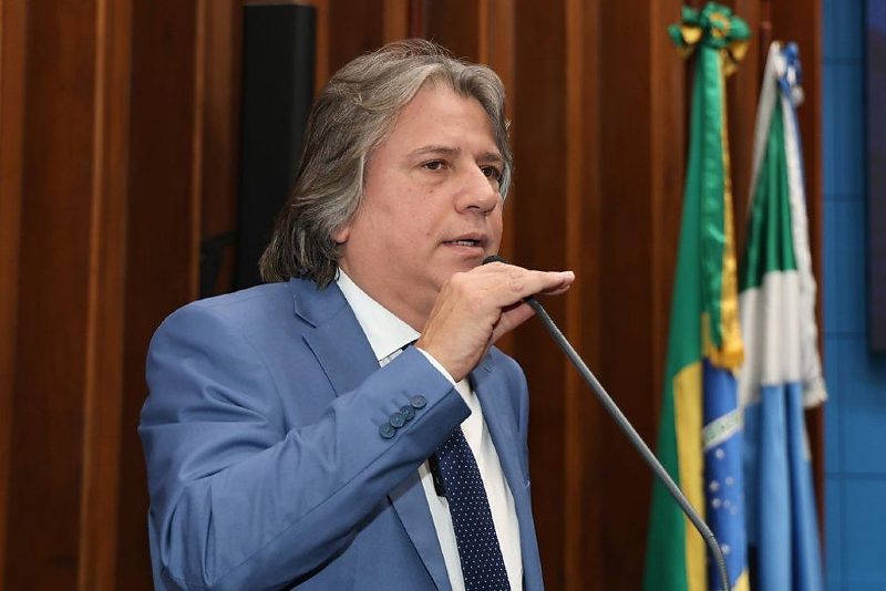 Deputado Caravina em sessão da ALEMS desta semana