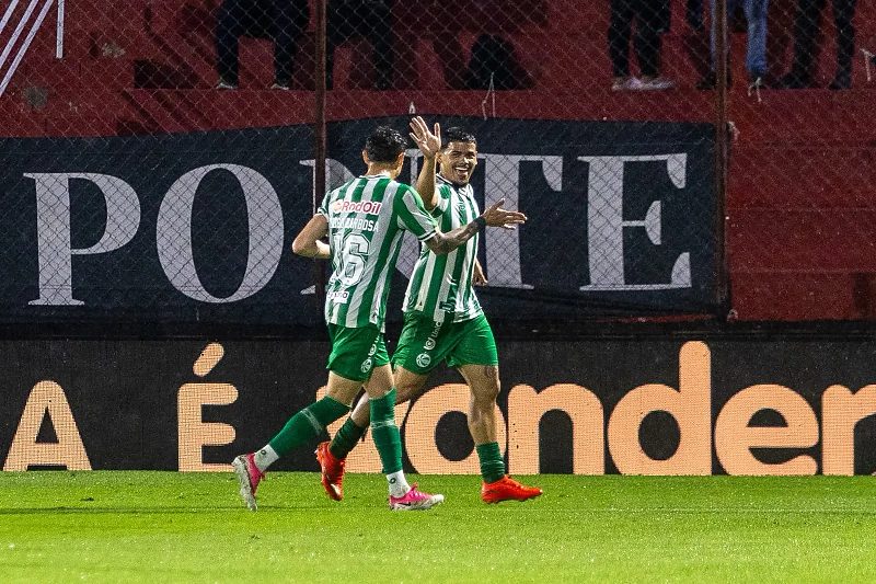 Juventude vence Ponte Preta e some para a liderança da Série B provisoriamente e espera tropeços dos rivais