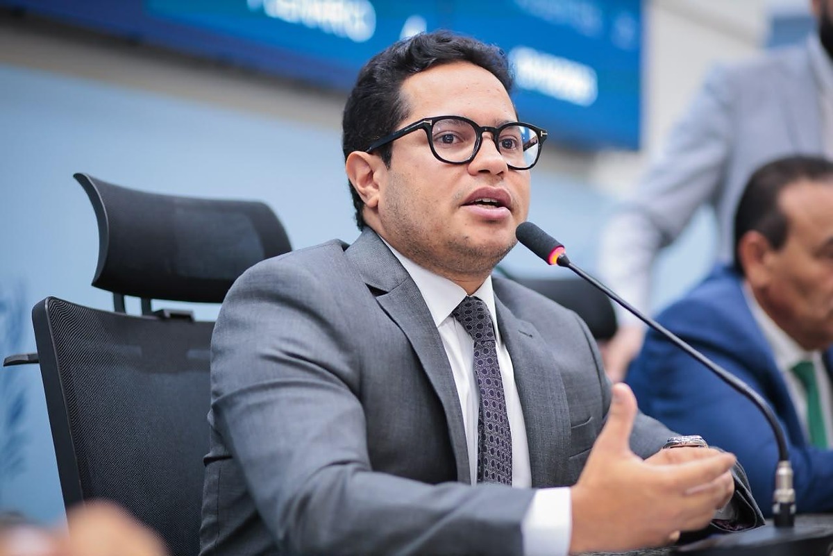 Papy cobra Prefeitura por resultados na operação tapa-buracos - Foto