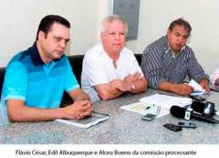 Dizendo ter 